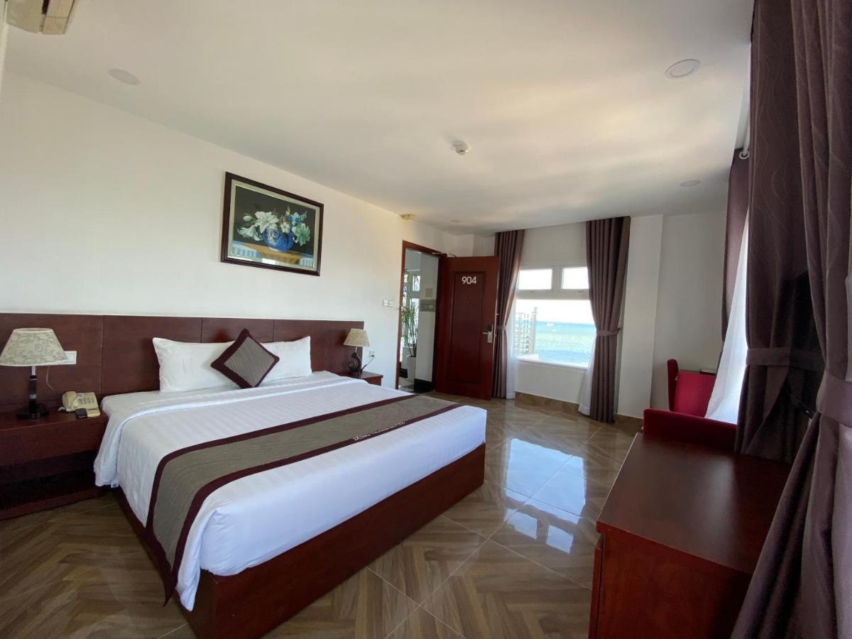 Gem Nha Trang Hotel Exterior photo
