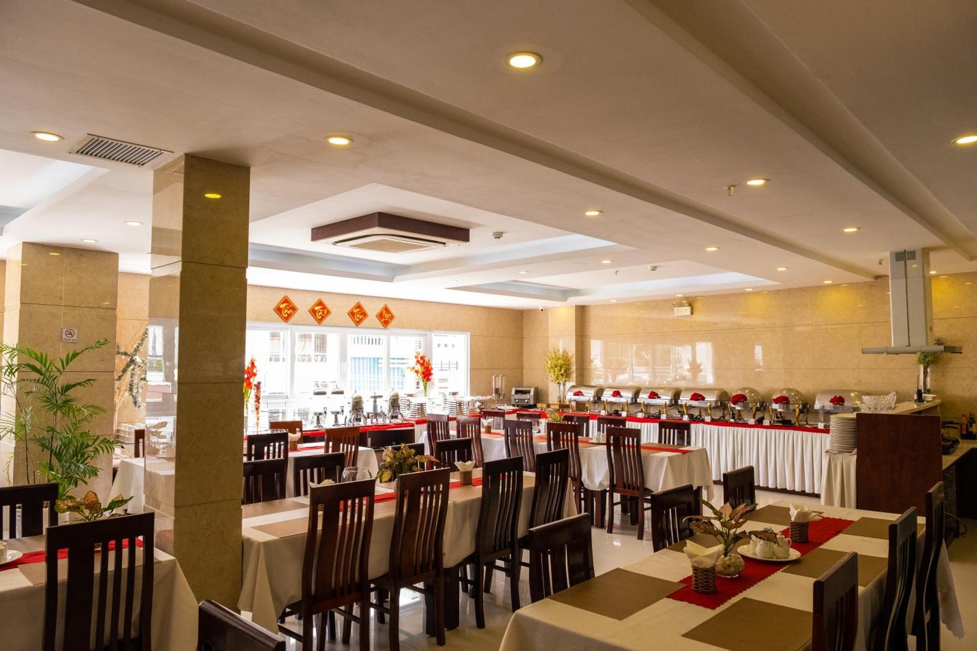Gem Nha Trang Hotel Exterior photo