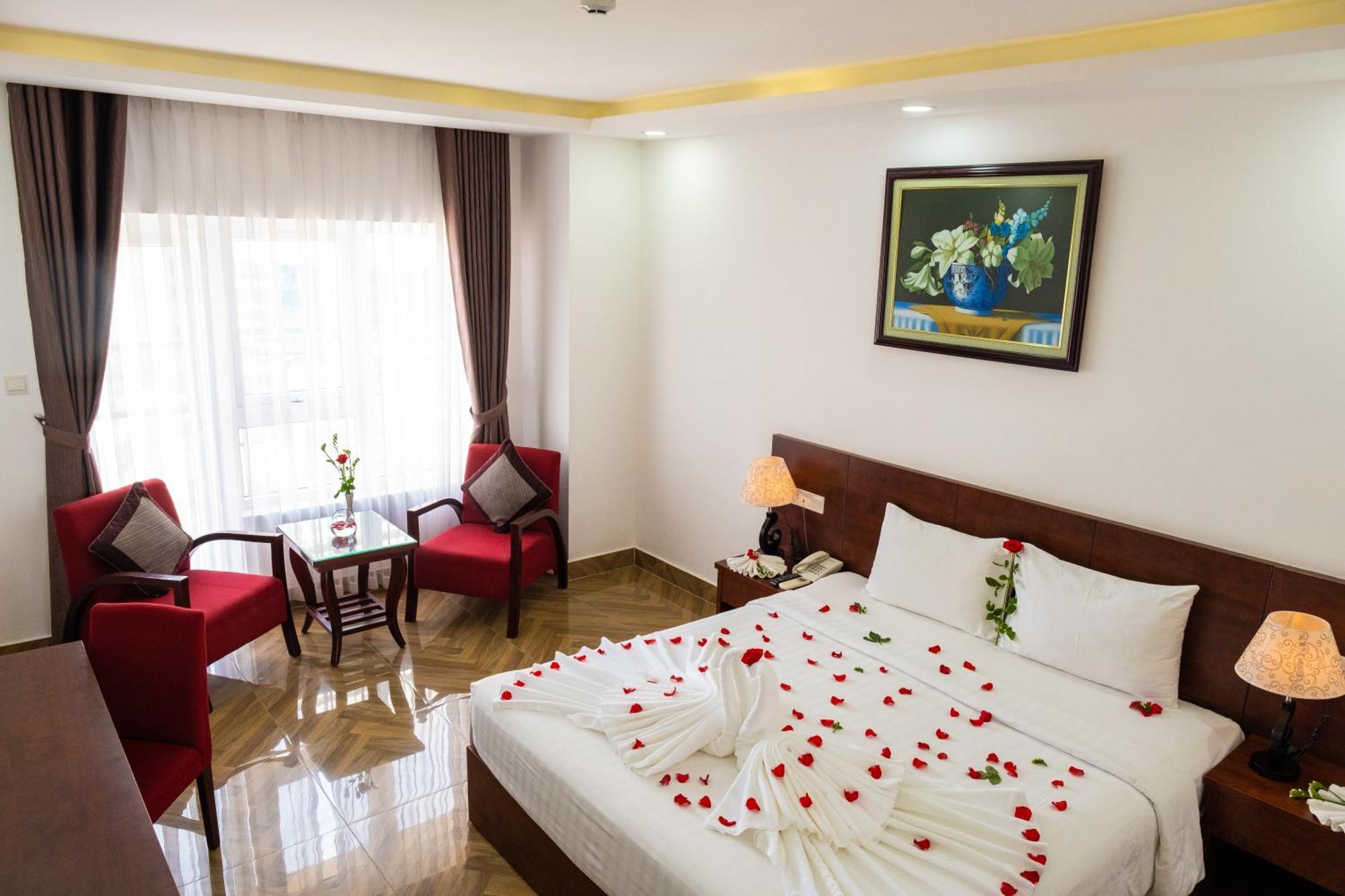 Gem Nha Trang Hotel Exterior photo