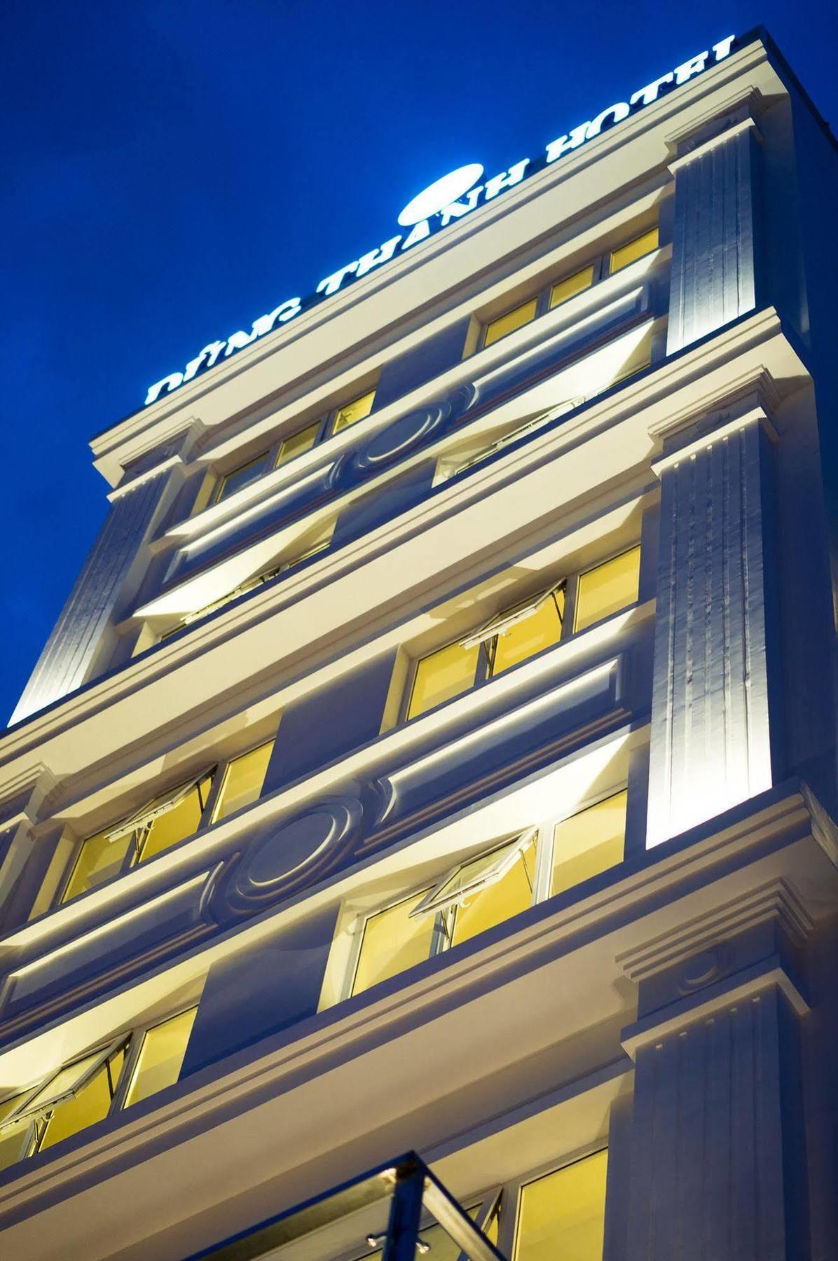 Gem Nha Trang Hotel Exterior photo